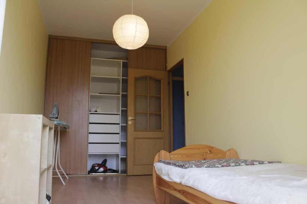 Apartment Jasne I Cieple Mieszkanie - Dobra Komunikacja