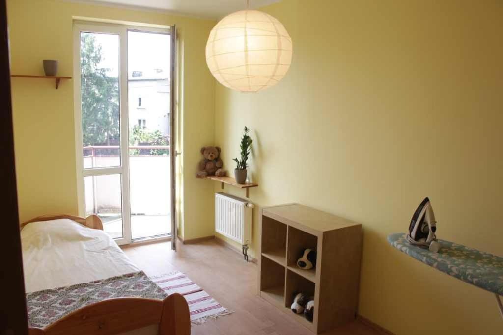 Jasne I Cieple Mieszkanie - Dobra Komunikacja Apartment